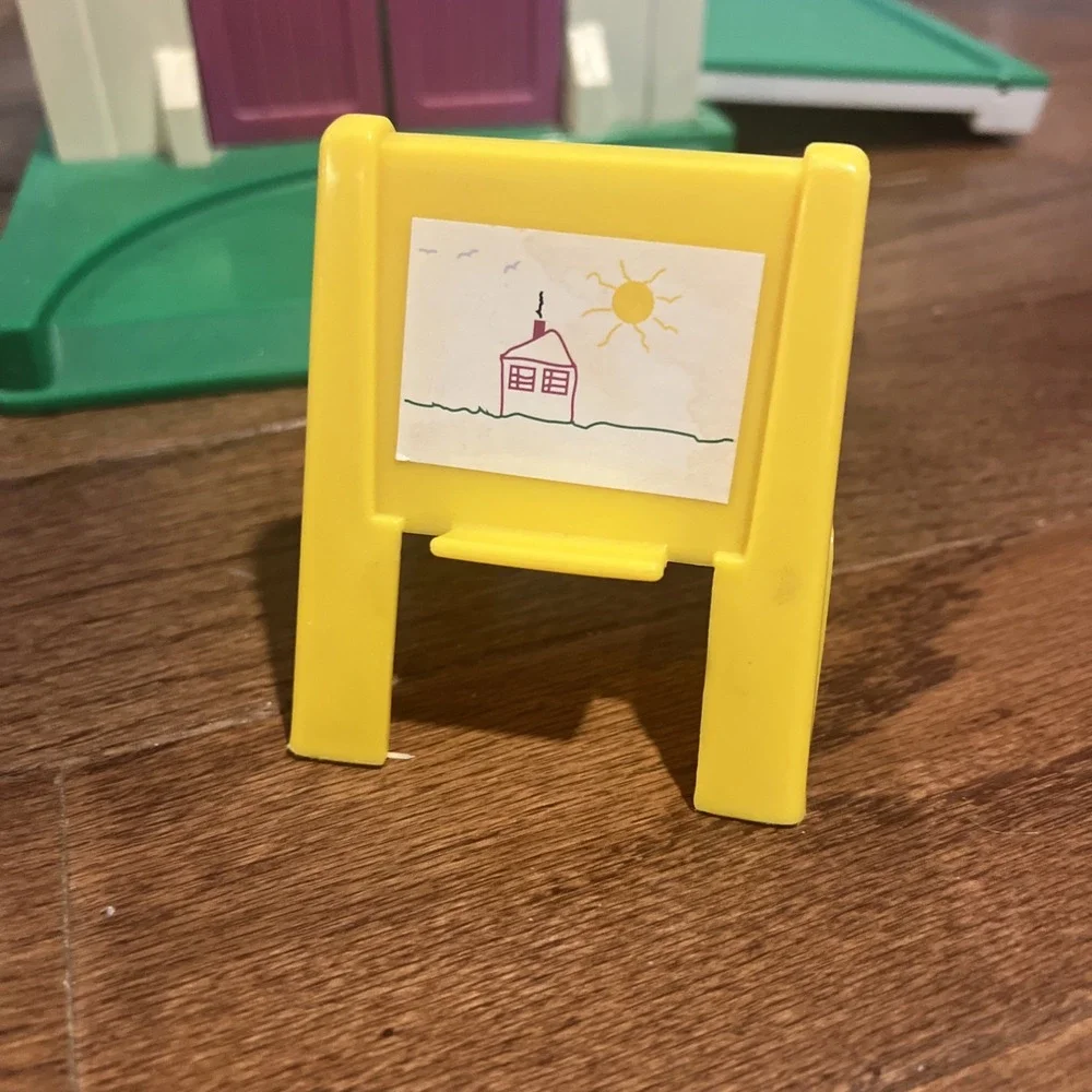 Vintage Barney The Dinosaur School Play House with 4 Accessories